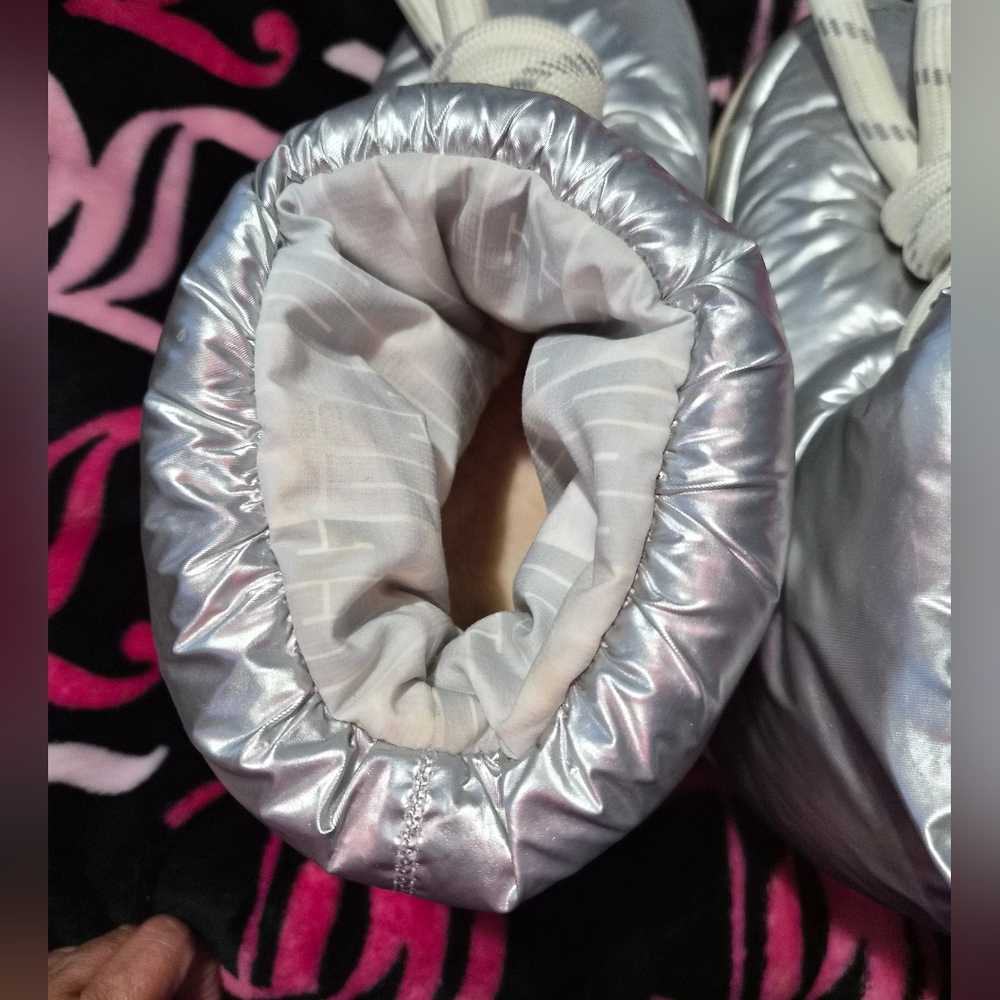 Ugg Silver Puffy - image 3